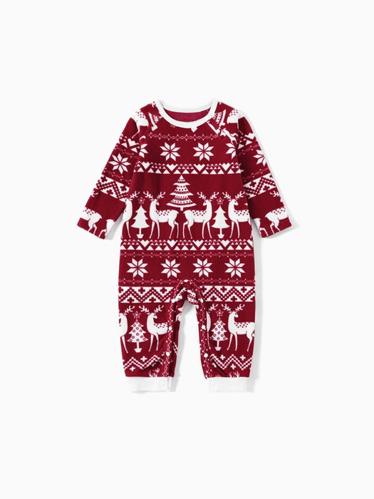 Holiday Reindeer Print Pajama Set