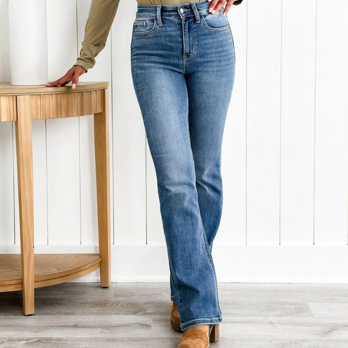 Shaping Bootcut Stretch Jeans