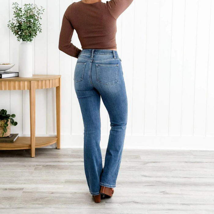 Shaping Bootcut Stretch Jeans